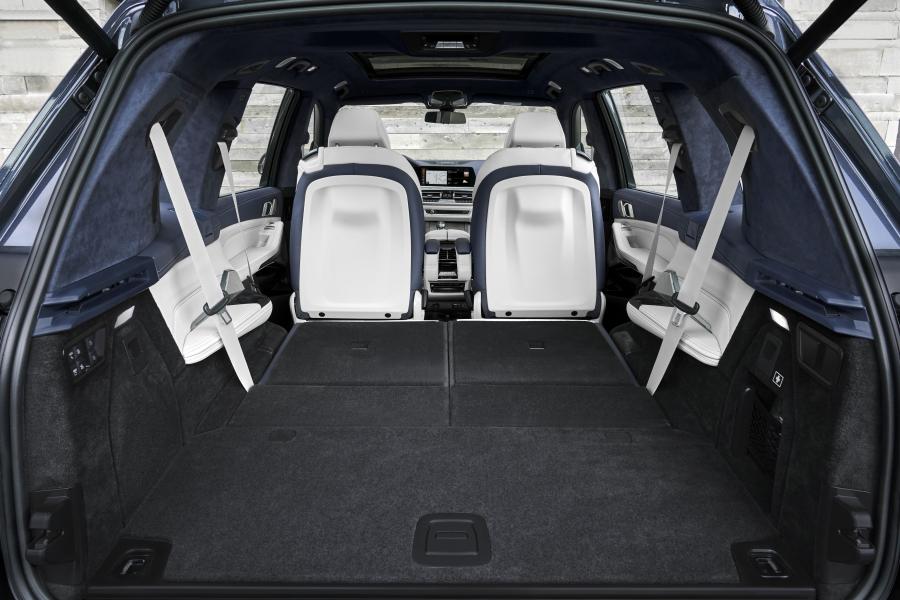 Багажник BMW X7 xDrive40i (G07) 2017 года  (WW) (фото 41 из 101)